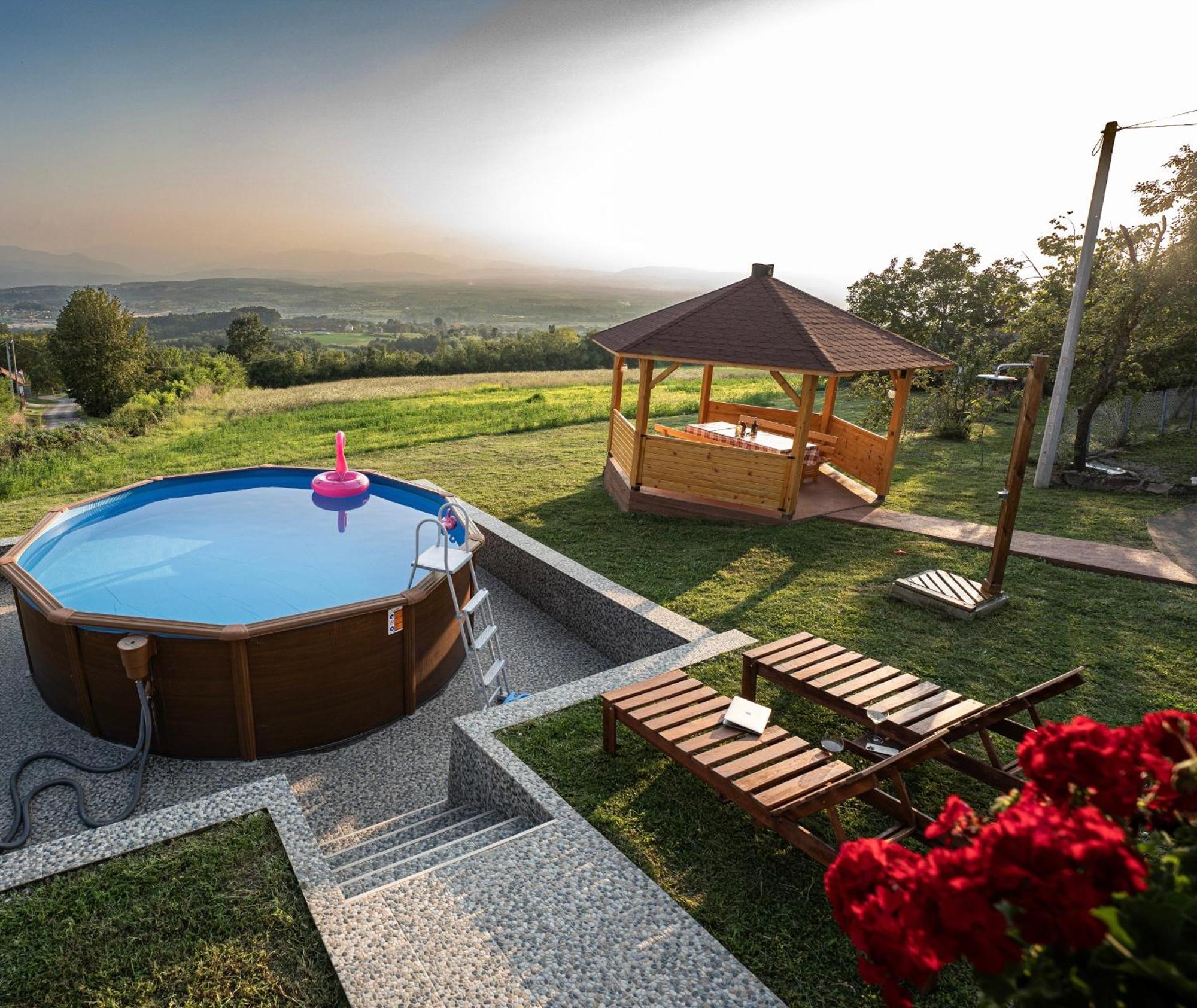 Villa Zlatni Prag - Kraljevo Esterno foto