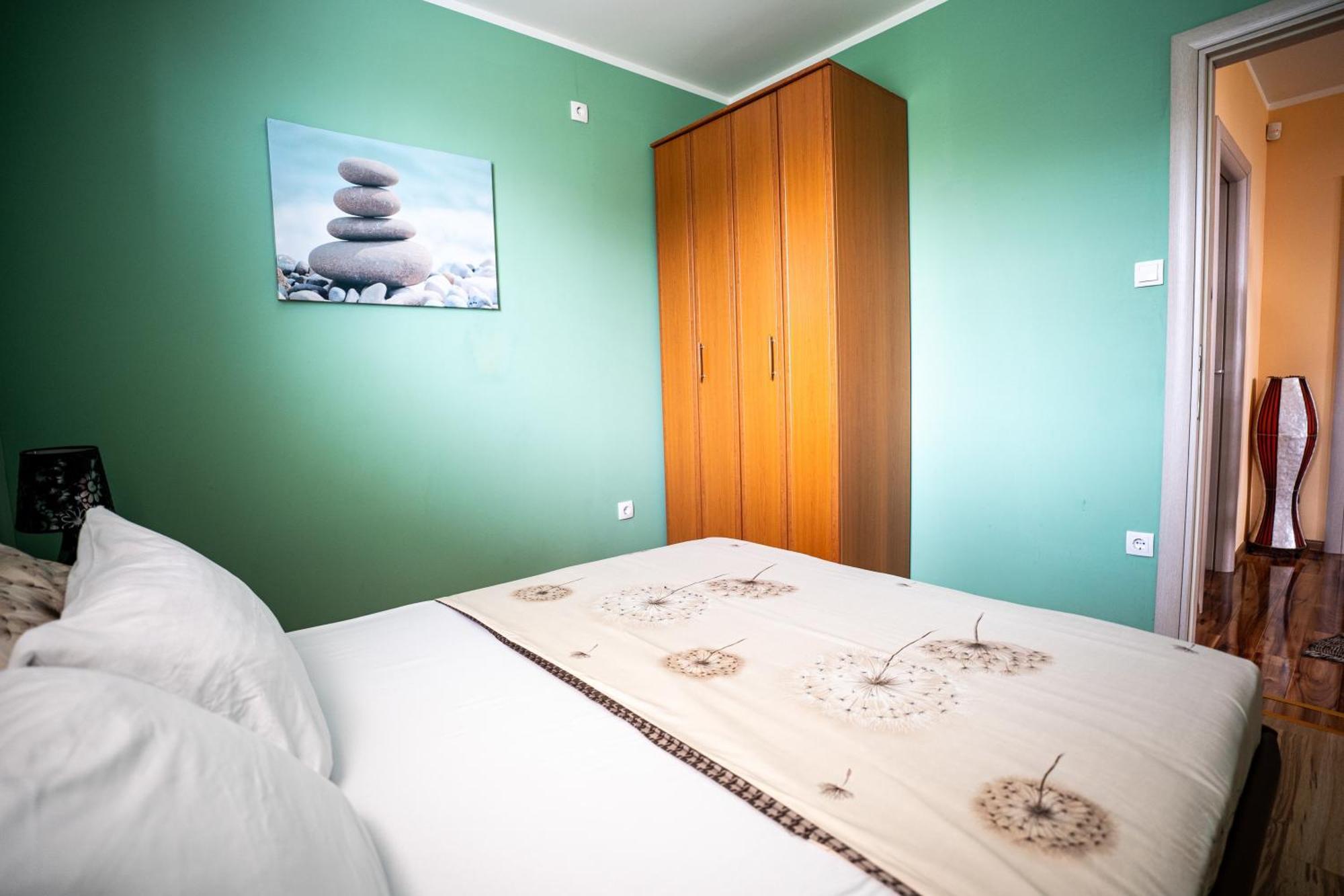 Villa Zlatni Prag - Kraljevo Esterno foto